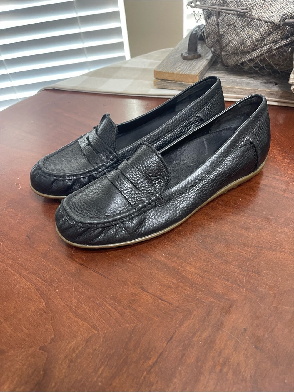 Vionic Marcy Moccasin Loafers